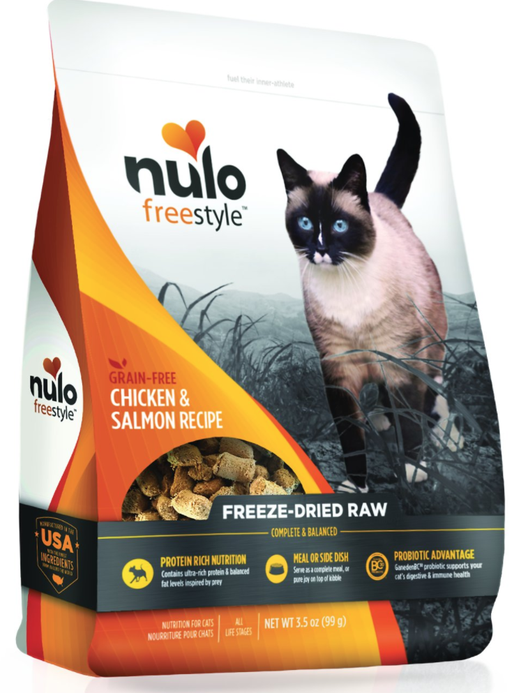 A Review of Nulo Cat Food | iPetCompanion